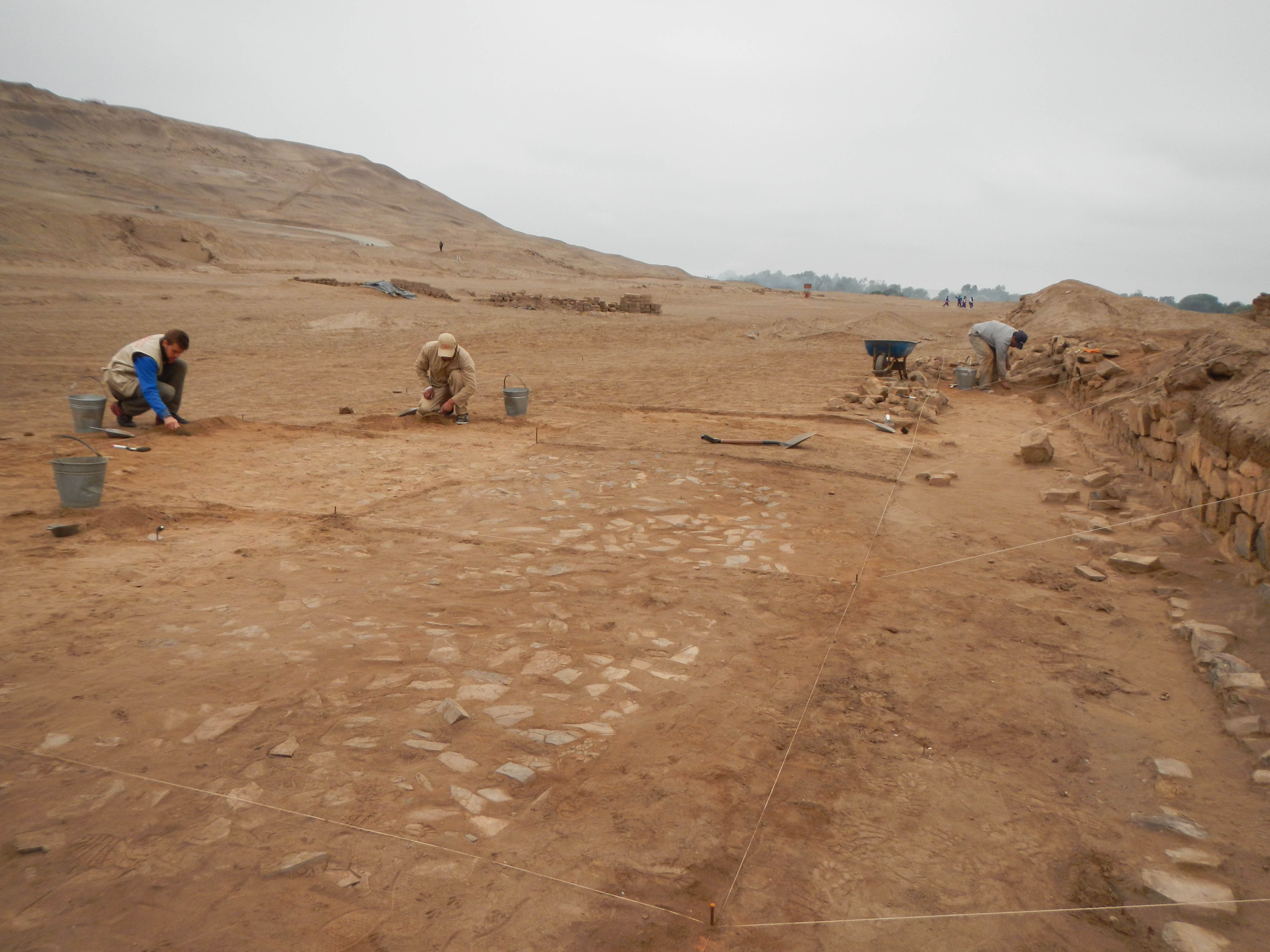 Plaza de los Peregrinos, proceso de excavación